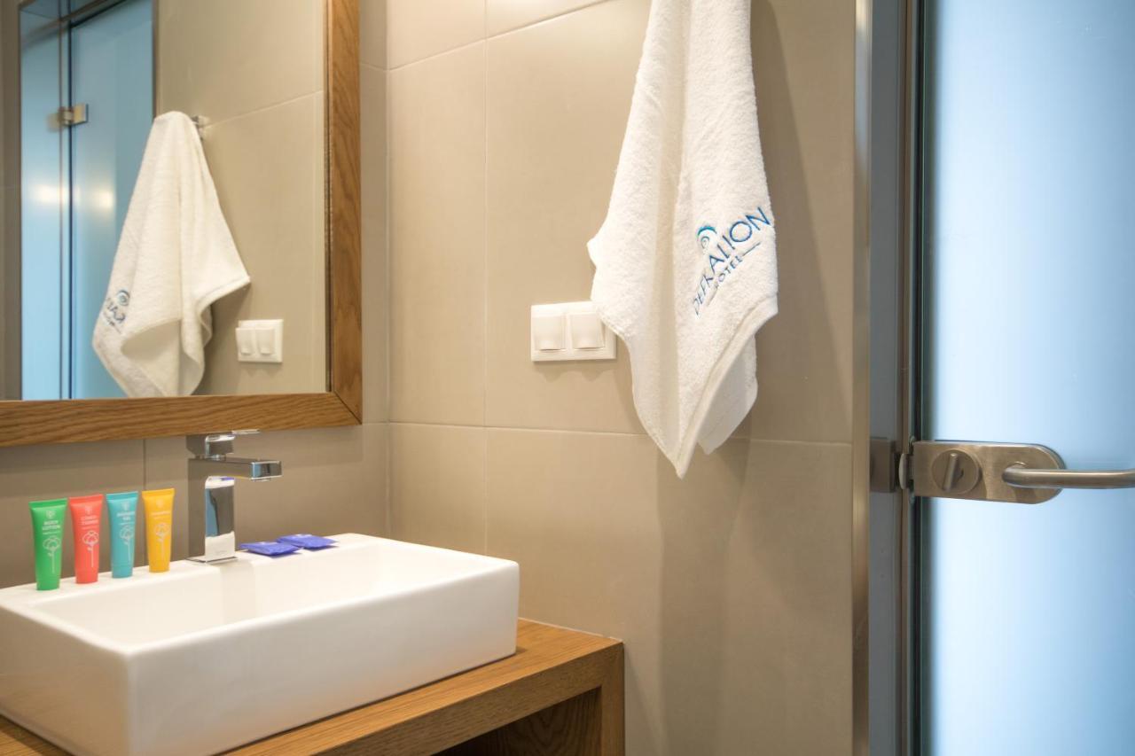 Hotel Defkalion Pétra Eksteriør bilde
